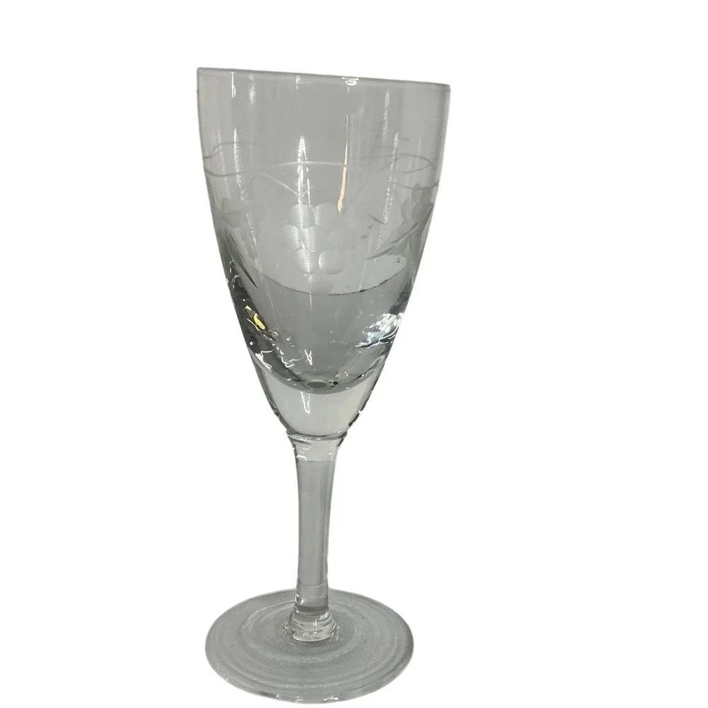 Vintage Etched Grape Vine Clear Glass Wine Goblets‎ Set of 4 Stemware 7 Inch